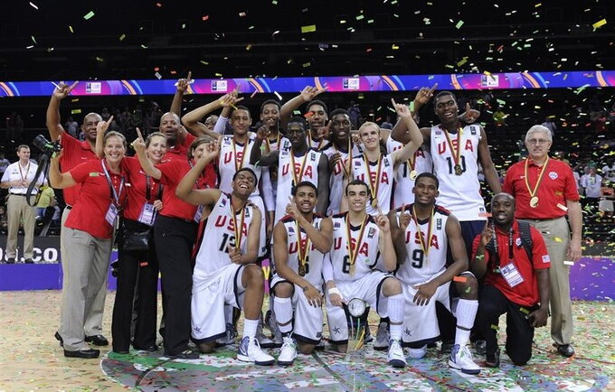 JAV rinktinė liko čempione (FIBA nuotr.)