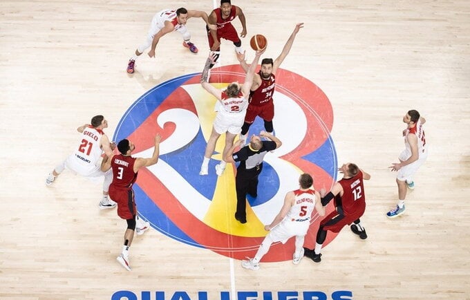 Vokiečiai nugalėjo lenkus (FIBA nuotr.)