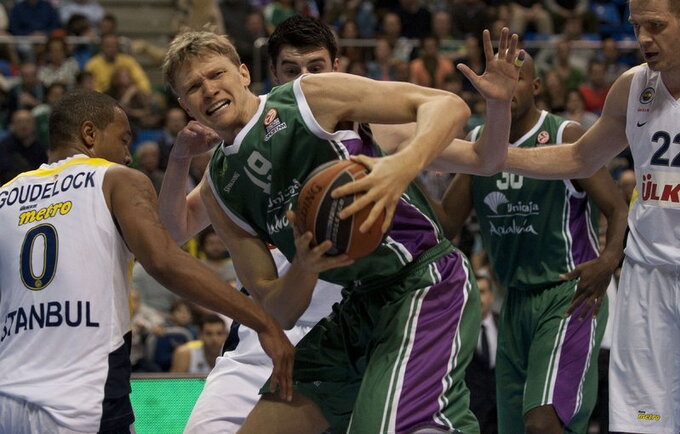 M.Kuzminskas surinko 12 naudingumo balų (Scanpix nuotr.)