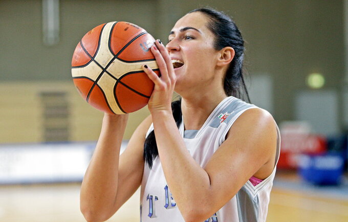 I.Šimkutė mėgaujasi žaidimu LMKL čempionių gretose (Foto: Augustas Didžgalvis)
