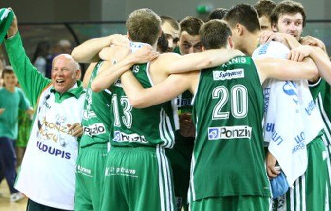 "Rūdupio" stovykloje - pergalingos nuotaikos (R.Dačkus/Fotodiena.lt nuotr.)