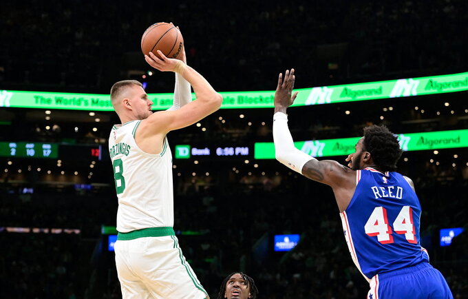 K.Porzingis gausiai rinko taškus (Scanpix nuotr.)