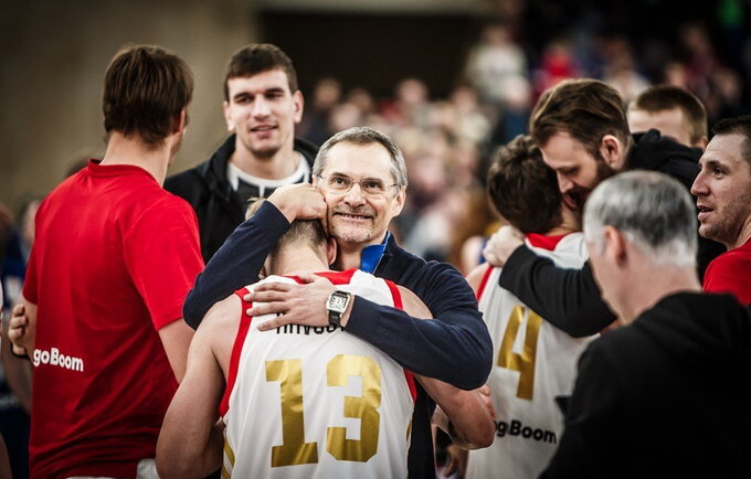 Rusai puikiai sužaidė mačo pabaigoje (FIBA Europe nuotr.)