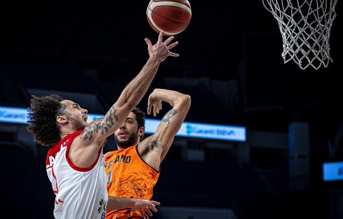 Sh.Larkinas traukė turkus į pergalę (FIBA Europe nuotr.)