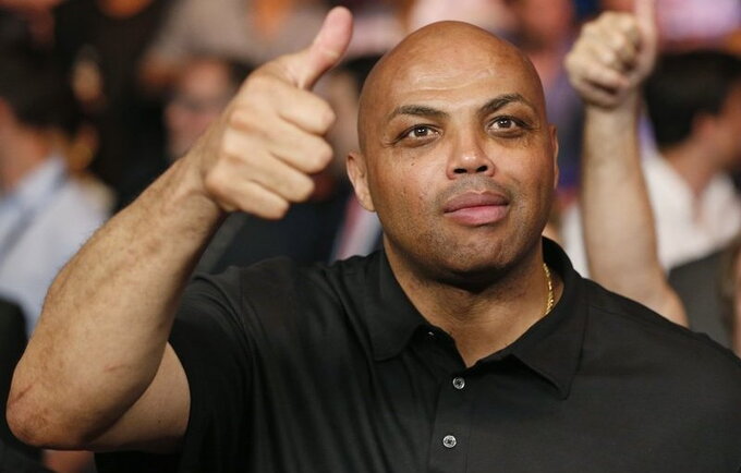 Ch.Barkley mano, kad „Warriors“ nepavyks apginti titulo (Scanpix nuotr.)
