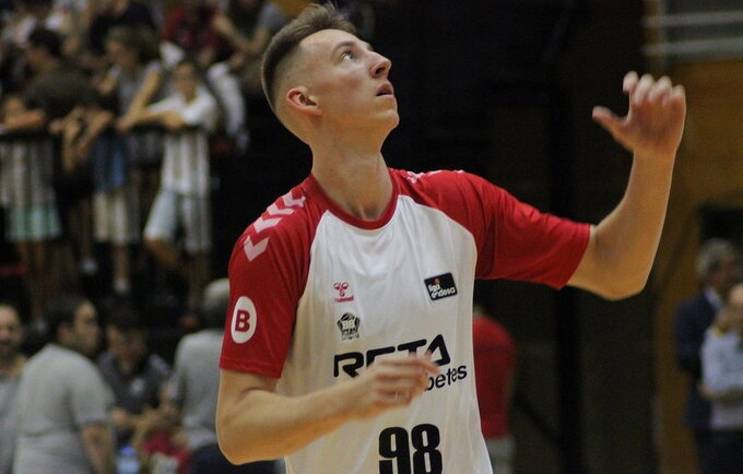 A.Kulboka nesužibėjo