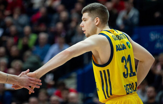 R.Giedraitis rungtyniavo 18 minučių (BNS nuotr.)