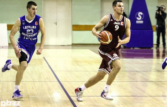 D.Krestininas sugriebė net 16 kamuolių