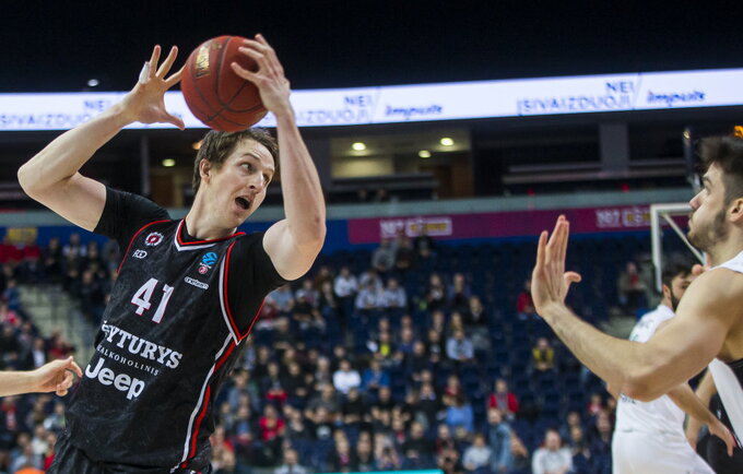 C.Bairstow kurį laiką atstovavo Čikagos ekipai (BNS nuotr.)