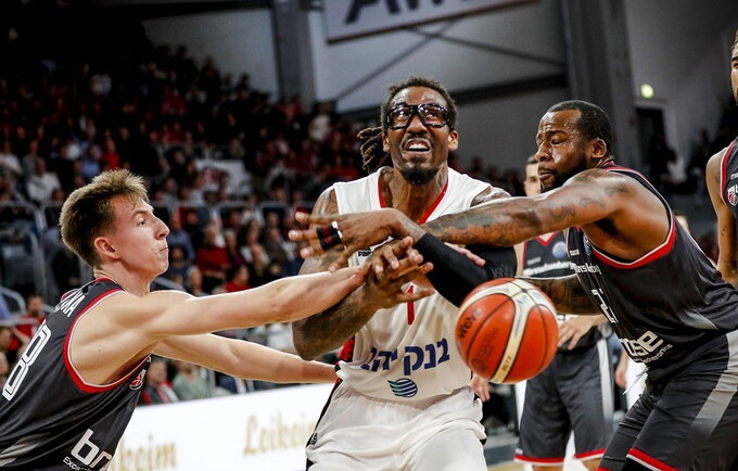Vargu, ar prieš dešimtmetį A.Kulboka tikėjosi ant parketo varžytis su A.Stoudemire'u (FIBA nuotr.)