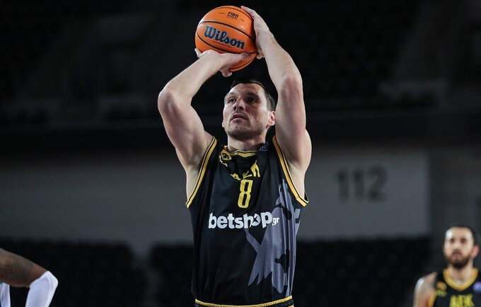 J.Mačiulis pelnė 5 taškus (FIBA Europe nuotr.)