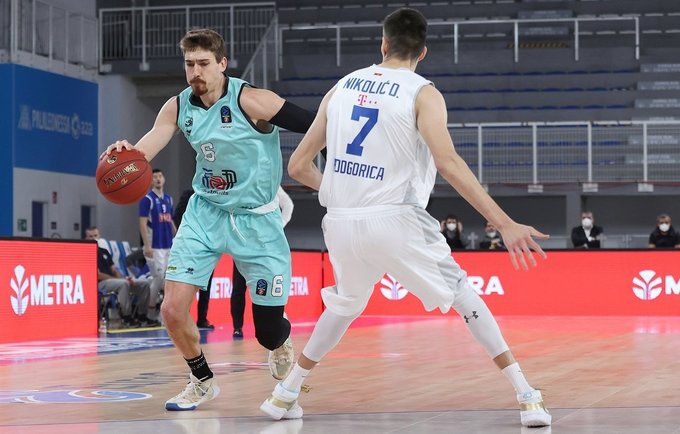 T.J.Cline'as persikėlė į „Maccabi“ (Euroleague.net)