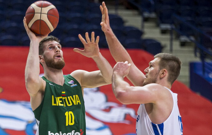 R.Miniotas gavo šansą (BNS nuotr.)