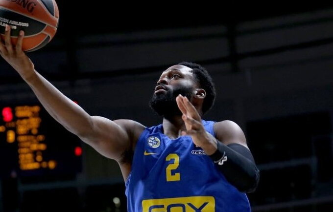 J.Pargo Tel Avivo komandos neišgelbėjo