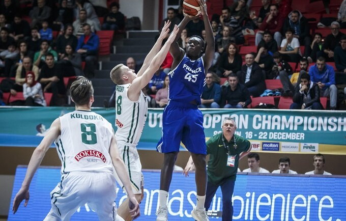 S.Doumbouya keliasi į Limožą (FIBA Europe nuotr.)