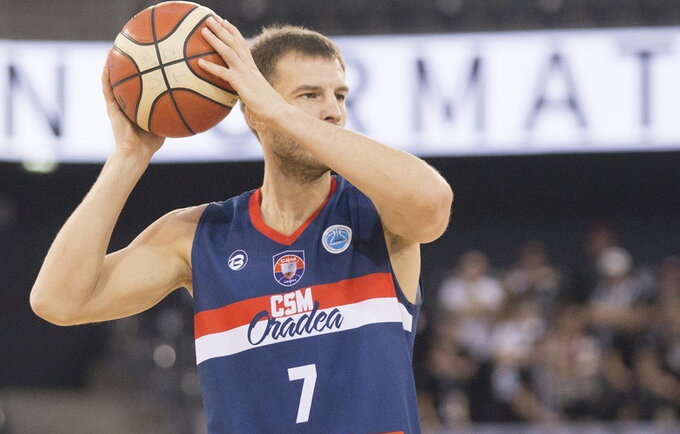 A.Valeika įsitvirtino Rumunijoje (FIBA Europe nuotr.)