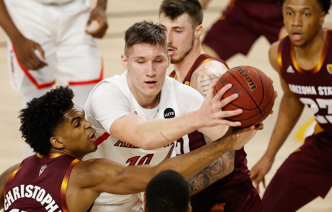 Ą.Tubelis NCAA rodo gerą žaidimą (Scanpix nuotr.)