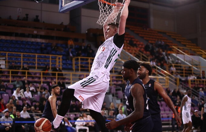 A.Gudaitis nežais Milane