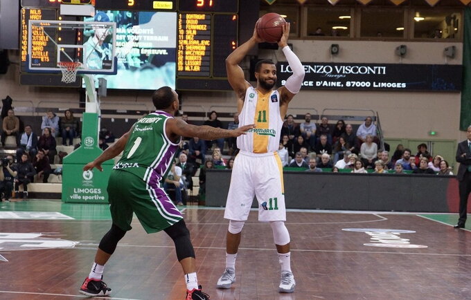 J.Tayloras keliasi į ASVEL ekipą