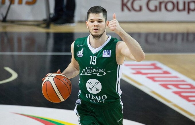 V.Čižauskas nežibėjo