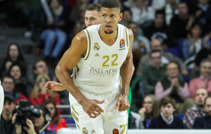 W.Tavaresas mato tris Eurolygos ekipas, kurios galėtų varžytis su NBA klubais (Scanpix nuotr.)