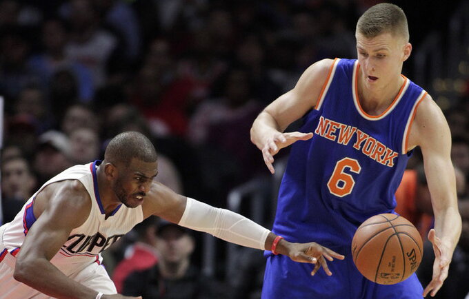 K.Porzingis žiba debiutiniame sezone (Scanpix nuotr.)