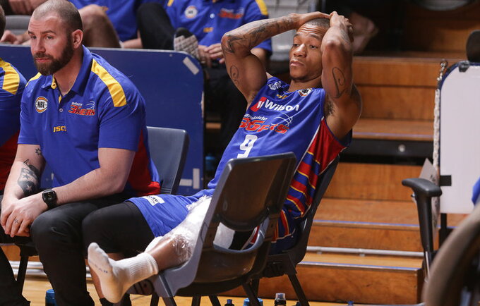 J.Randle'as buvo pasitempęs raiščius
