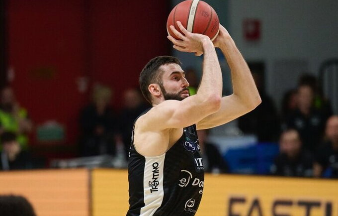 E.Žukauskas pelnė 8 taškus