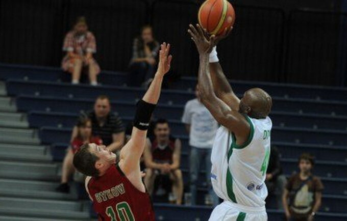 Pergalingas "Unics" lyderio metimas (nuotr. A.Pliadis/Fotodiena.lt)