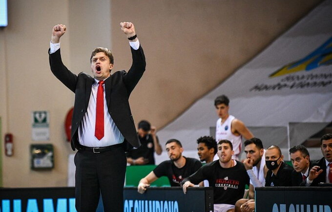 D.Adomaičiui Izraelyje karjera nesiklosto (FIBA nuotr.)