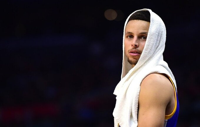 S.Curry sužaidė labai gudriai (Scanpix nuotr.)