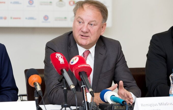 R.Milašius pasigedo trenerių asociacijos iniciatyvos (Fotodiena.lt)