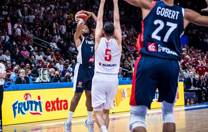 G.Yabusele buvo nesulaikomas (FIBA Europe nuotr.)