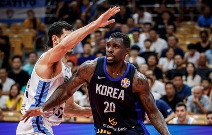 G.Ra – antras naudingiausias pirmosios dienos žaidėjas (FIBA nuotr.)