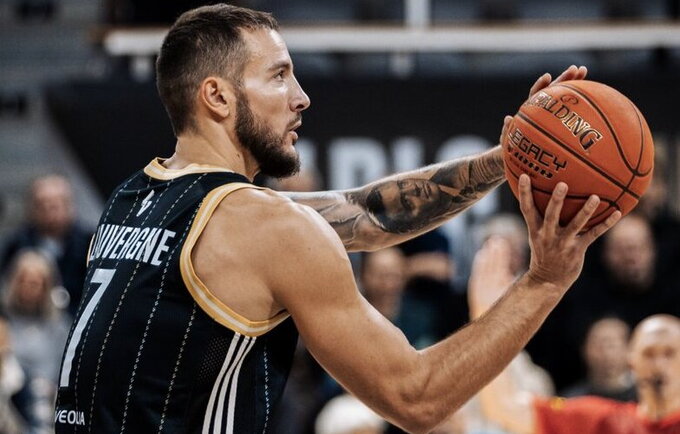 J.Lauvergne'as paliks ASVEL