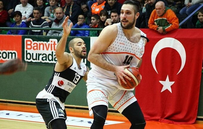 G.Orelikas sėkmingai rungtyniauja Turkijoje