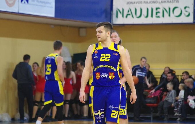Julius Kazakauskas rungtyniavo galingai