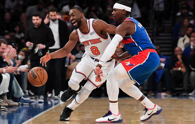 K.Walkeris ieškos naujos darbovietės NBA (Scanpix nuotr.)