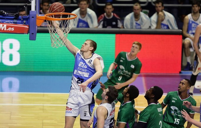 E.Bendžius surinko minus 2 naudingumo balus