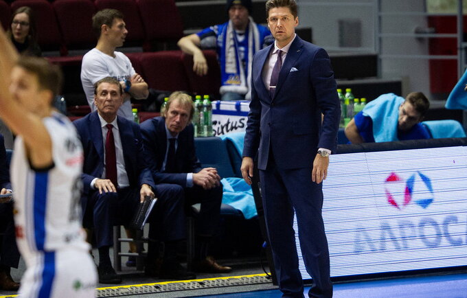D.Kairio klubas krito pabaigoje