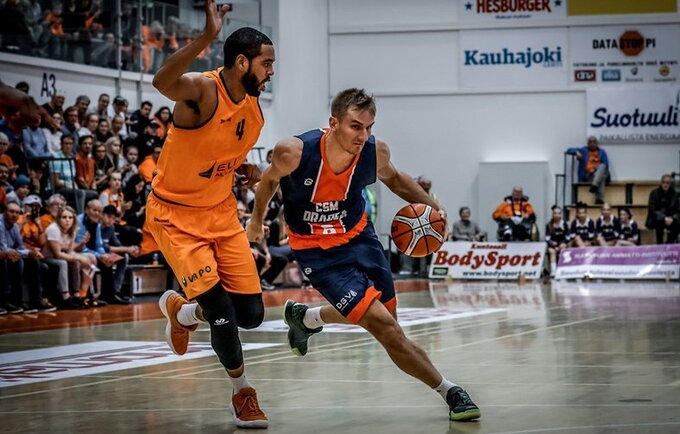 V.Kariniauskas Rumuniją palieka be fejerverkų (FIBA Europe nuotr.)