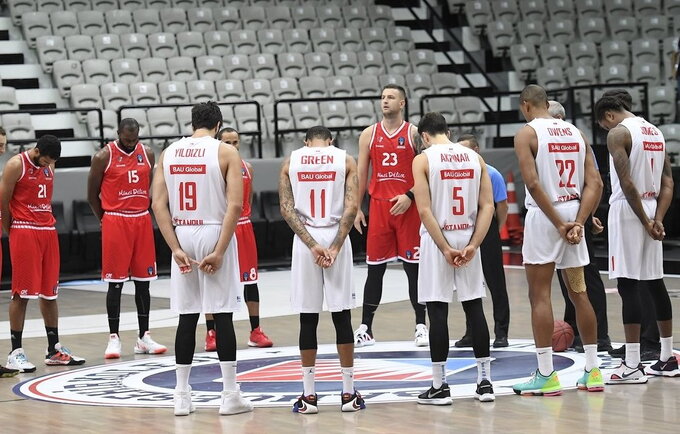 JL negali rungtyniauti (Euroleague.net)