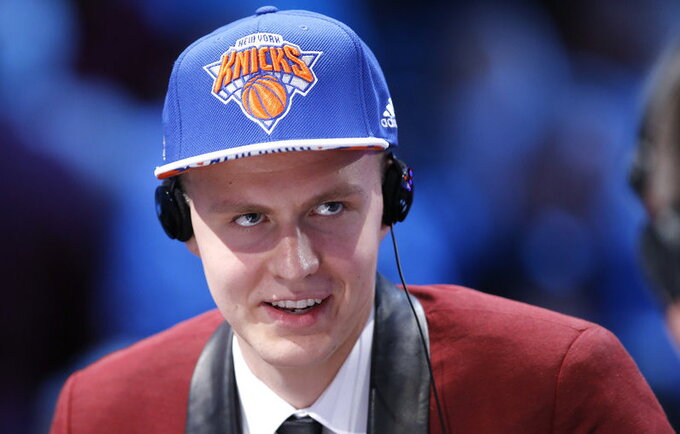 K.Porzingis Europos čempionate nežais (Scanpix nuotr.)