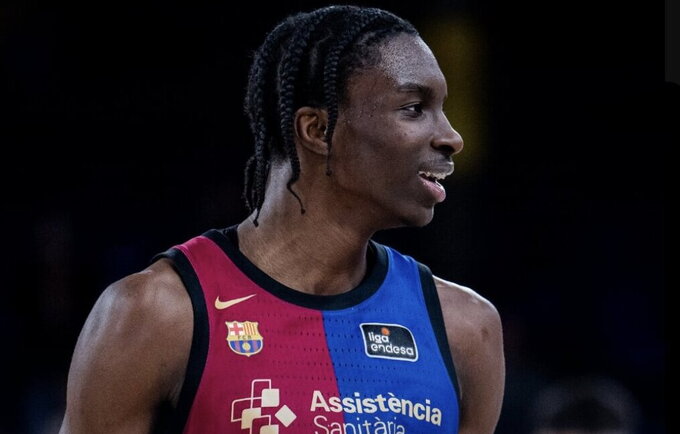 D.Sarras keliasi į NCAA