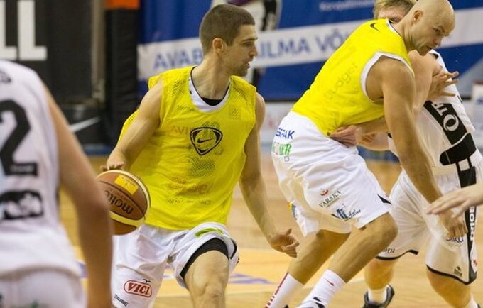 E.Ežerskis pelnė 8 taškus