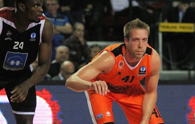 J.Hamiltonas gavo Kroatijos pilietybę