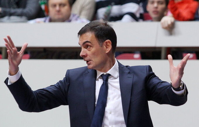 G.Bartzokas gali netekti darbo Barselonos klube (Scanpix nuotr.)