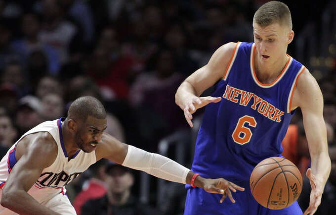 K.Porzingis nežino, ar padės rinktinei (Scanpix nuotr.)