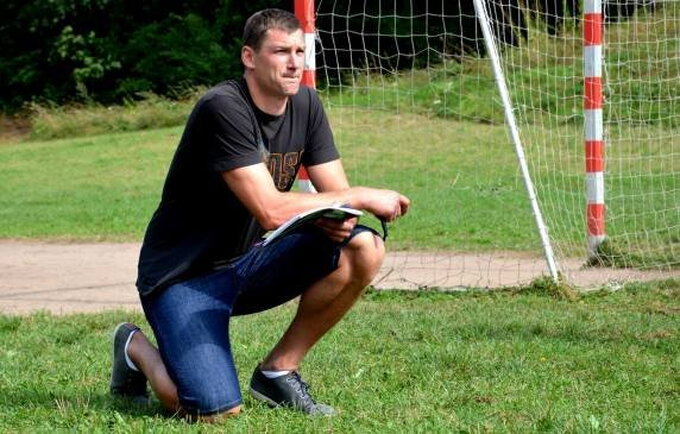 A.Šležas patenkintas savo auklėtinių darbu (KkTrakai.lt nuotr.)