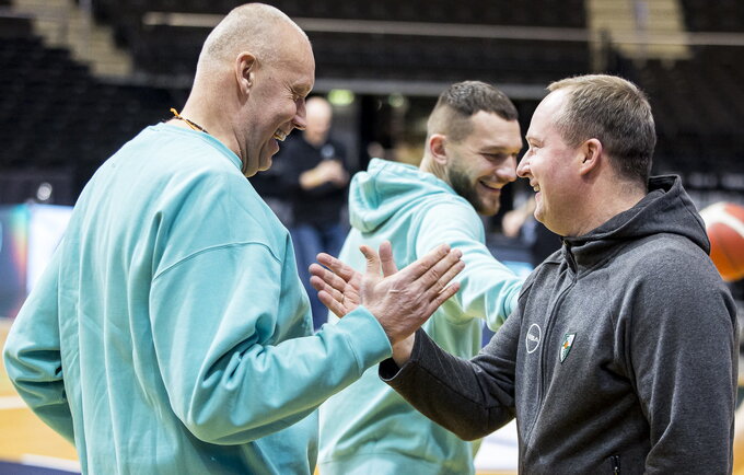 R.Kurtinaitis tiki, kad Lietuvos rinktinė gali laimėti medalius (LKL nuotr.)